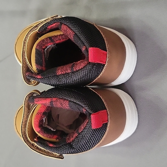 NEW Dr. Scholl's Boys Bohdi Shoes - Picture 3 of 5